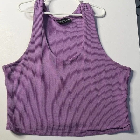 Liz & Sara Ribbed Knit short set - Picture 3 of 9